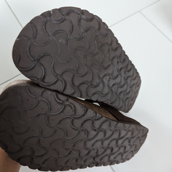 GUC Betula by Birkenstocks Brown Cork Sandals in Size 8 - Picture 6 of 9